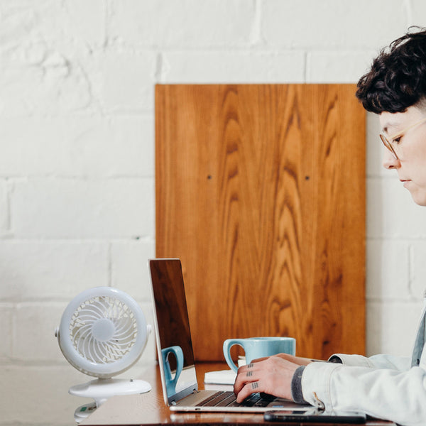 Akari Rechargeable 360° LED Clip Fan - White (AJF-5509W)